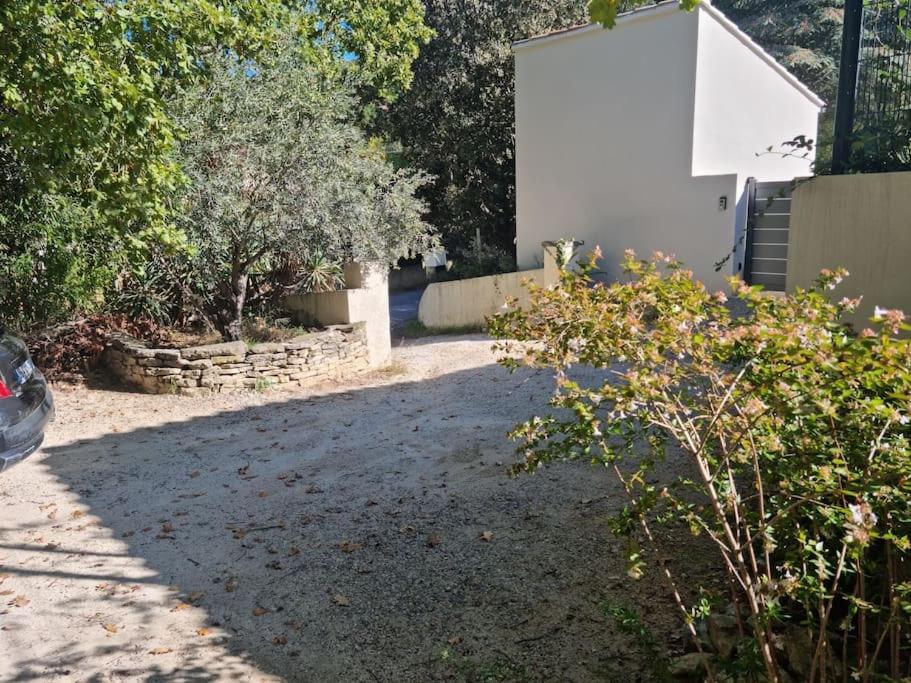 Nouveaute Studio Sur Les Hauteurs. Robion en Luberon Экстерьер фото